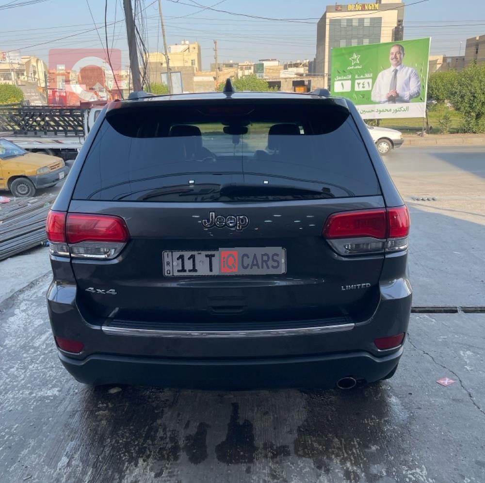 جیپ گراند شیرۆکی